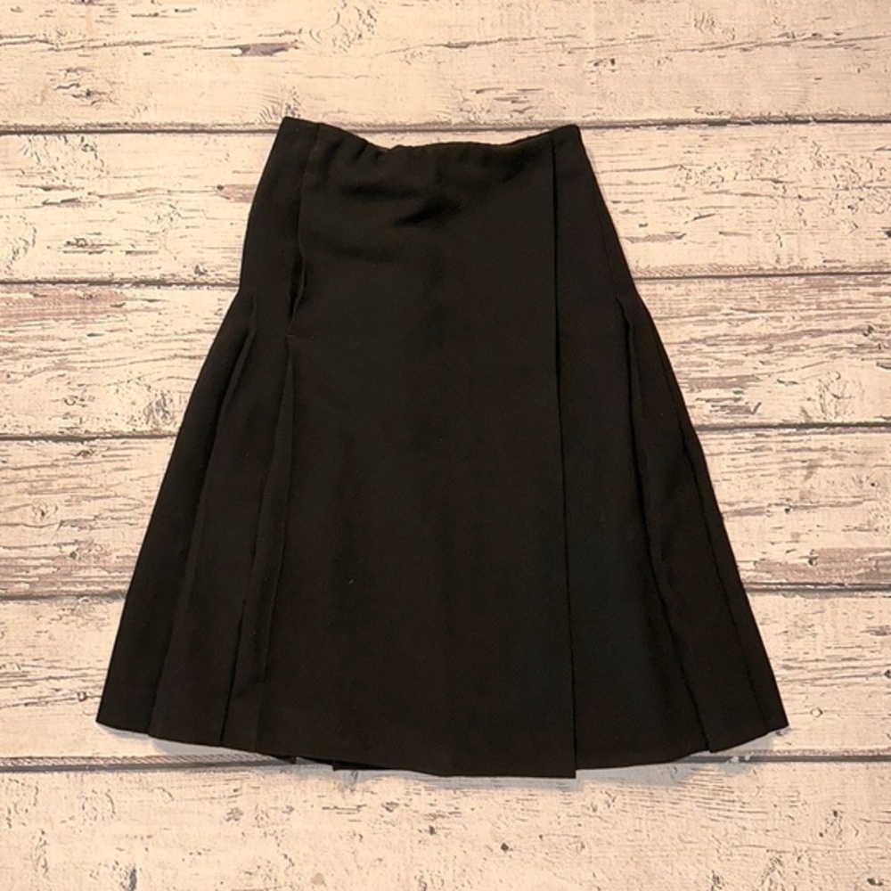Burberry pleated skirt